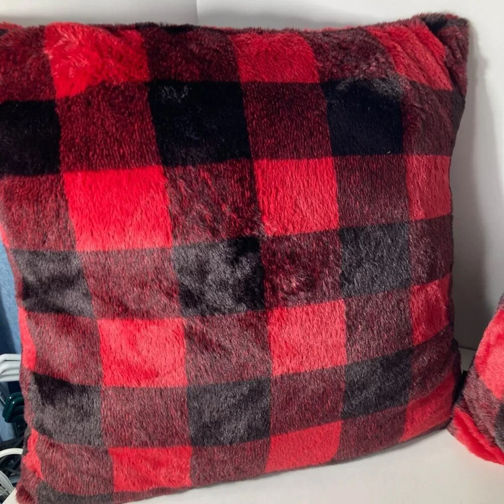 2 Milli Home Lumberjack Faux Fur‎ Plaid Buffalo Check Pillows 23